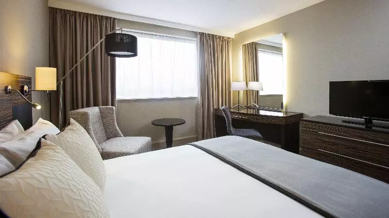 身障者適用スイートルーム, Holiday Inn Express Hotel & Suites Carthage, An Ihg