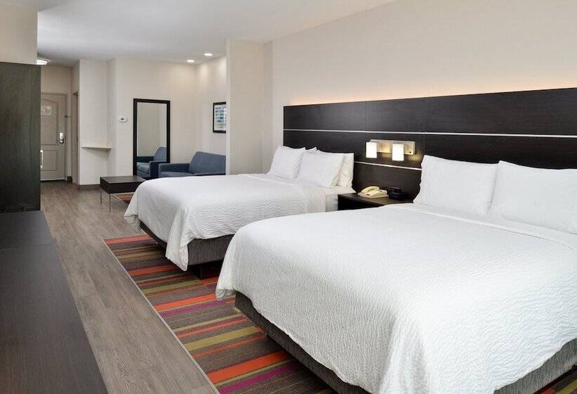 套房, Holiday Inn Express Hotel & Suites Carthage, An Ihg