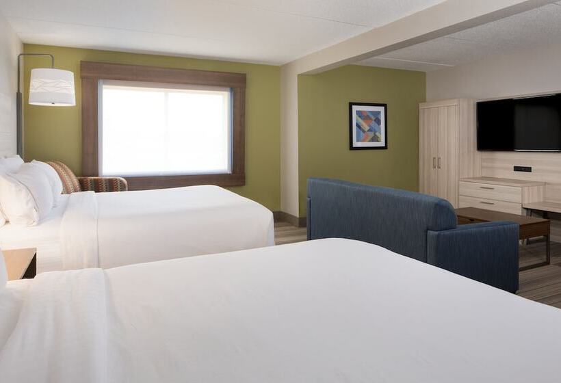 סוויטה, Holiday Inn Express Louisville Northeast, An Ihg