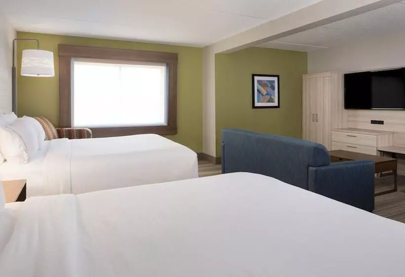 スイート, Holiday Inn Express Louisville Northeast, An Ihg