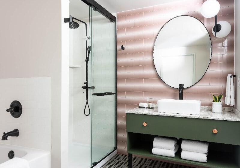 חדר אקזקיוטיב חדר קינג, Holiday Inn Express St. Louis Central West End, An Ihg