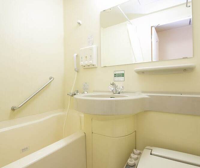 Номер Стандарт, Nagoya Sakae Washington Hotel Plaza