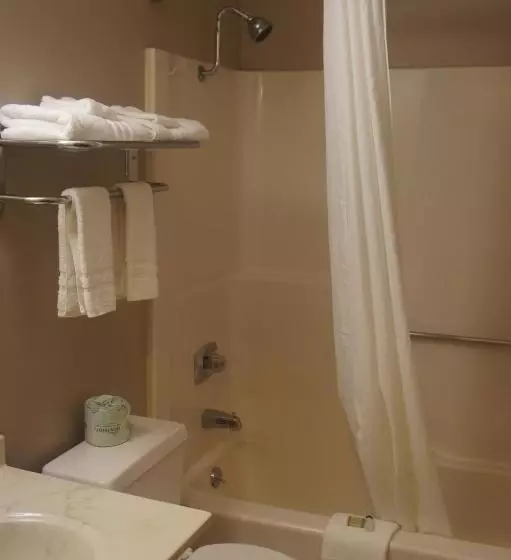 身障者適用スタンダードルーム, Super 8 By Wyndham Fremont Ne
