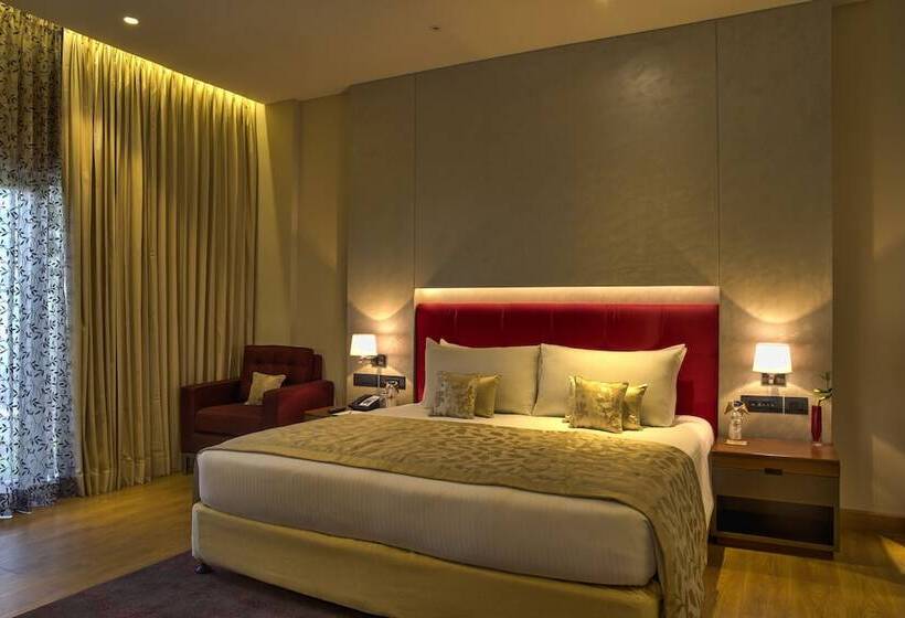 行政房间, Gateway Nashik