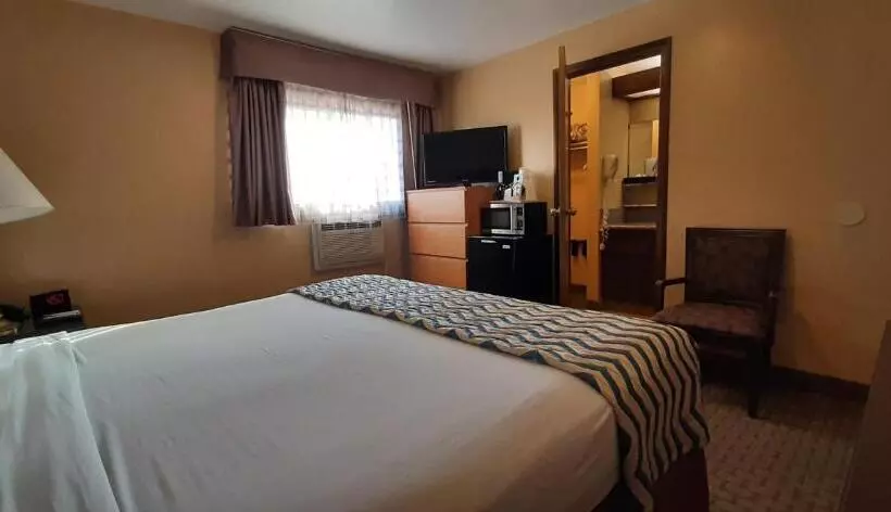 キングサイズベッドのスタンダードルーム, Travelodge By Wyndham Kanab