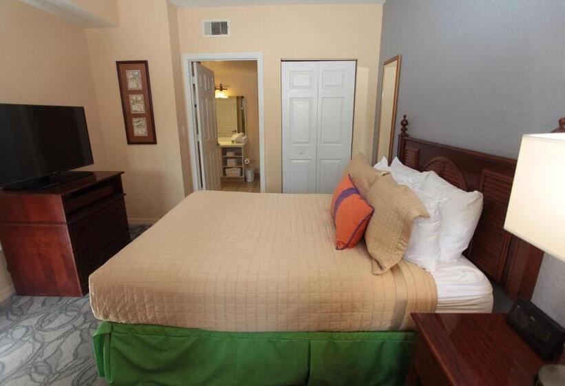 スイート, Vacation Village At Parkway