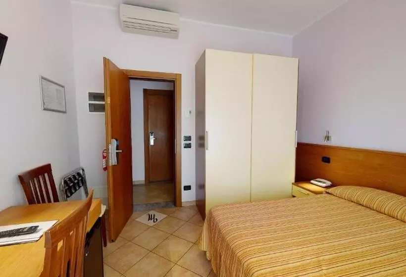 اتاق استاندارد, Miriam Hotel & Residence