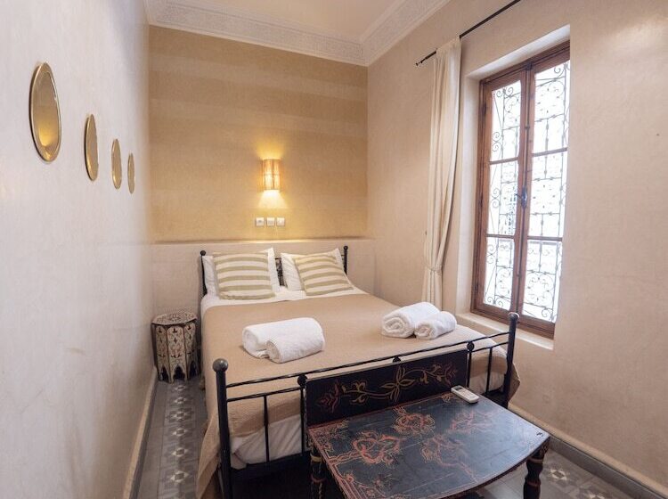 اتاق استاندارد, Monriad