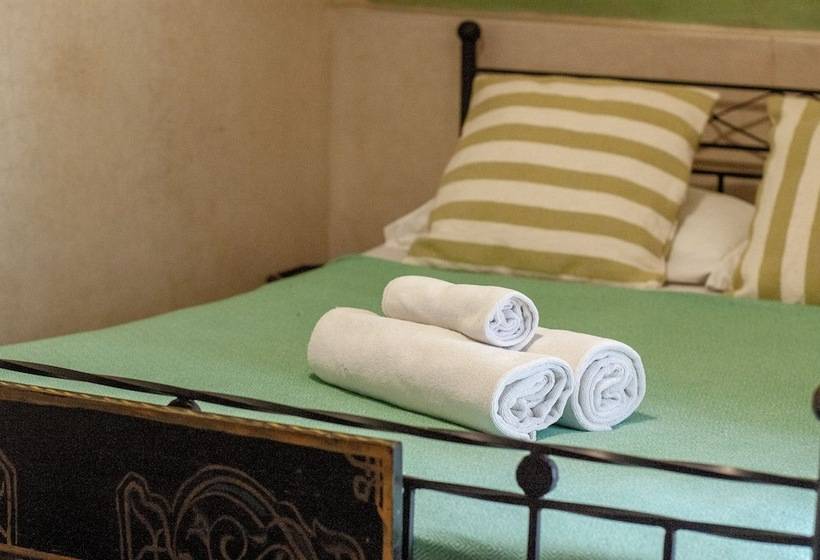 اتاق استاندارد, Monriad