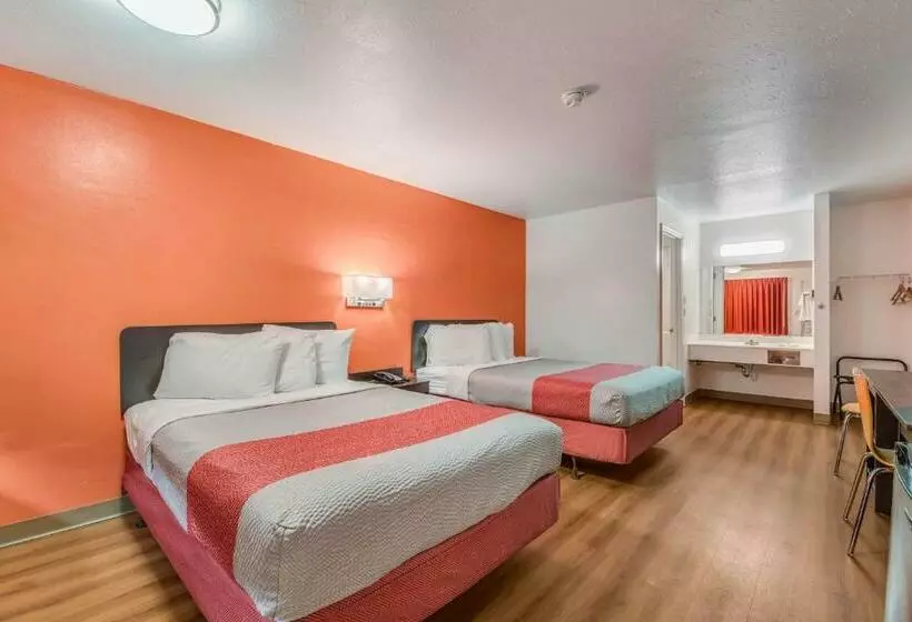 デラックスの４人部屋, Motel 6attalla, Al