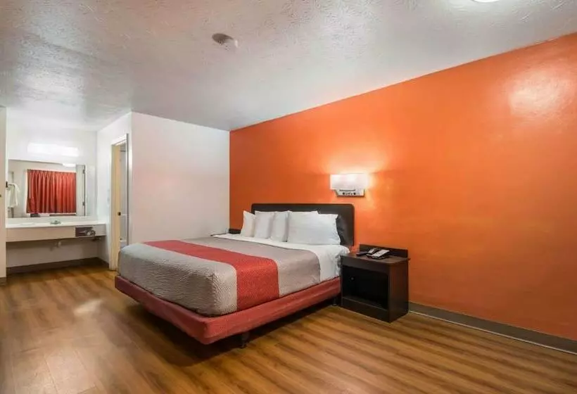 キングサイズベッドのデラックスルーム, Motel 6attalla, Al