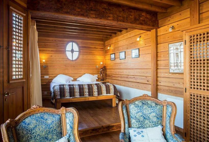 سوییت سوپریور, Riad Chbanate