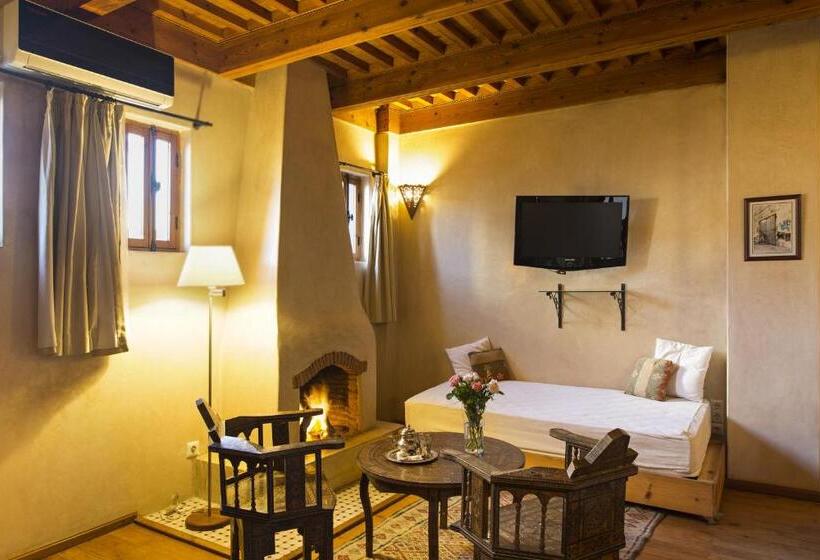 اتاق راحتی, Riad Chbanate