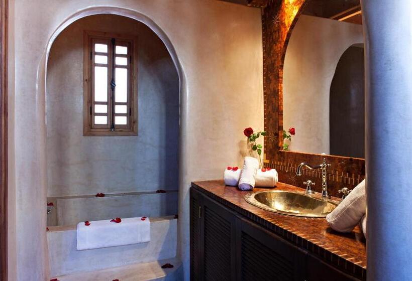 اتاق راحتی, Riad Chbanate