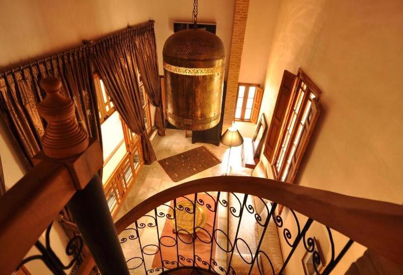 سوئیت رویال, Riad Layla