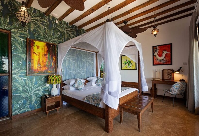 带海景的复工套房, The Z Hotel