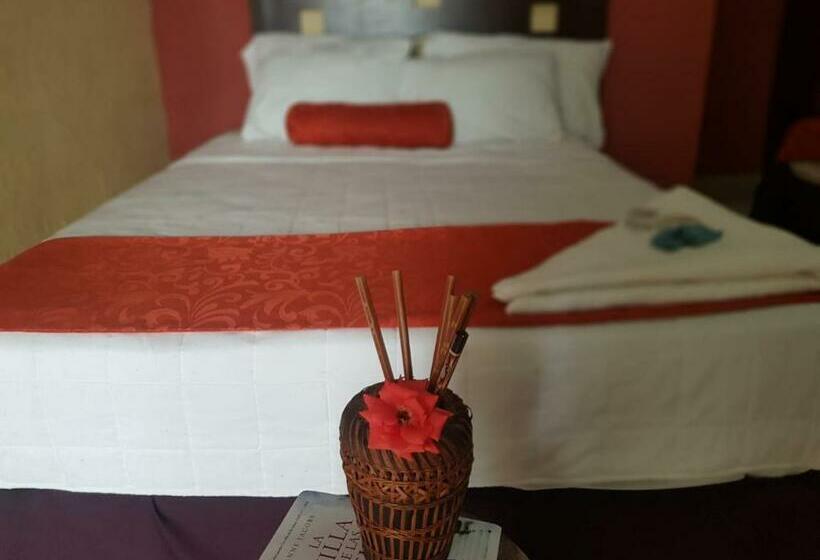 اتاق استاندارد, El Patio De Don Moncho