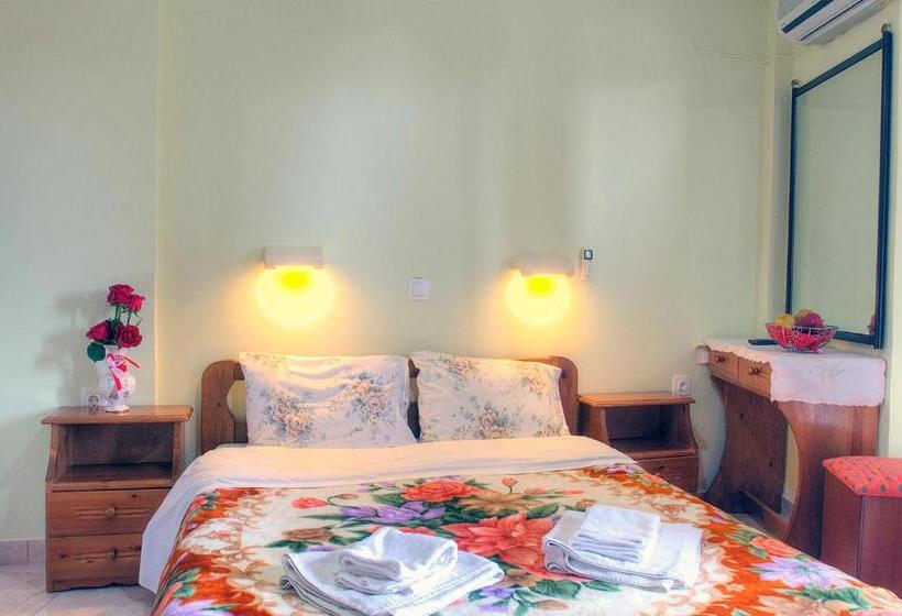 Studio Standard, Delphi