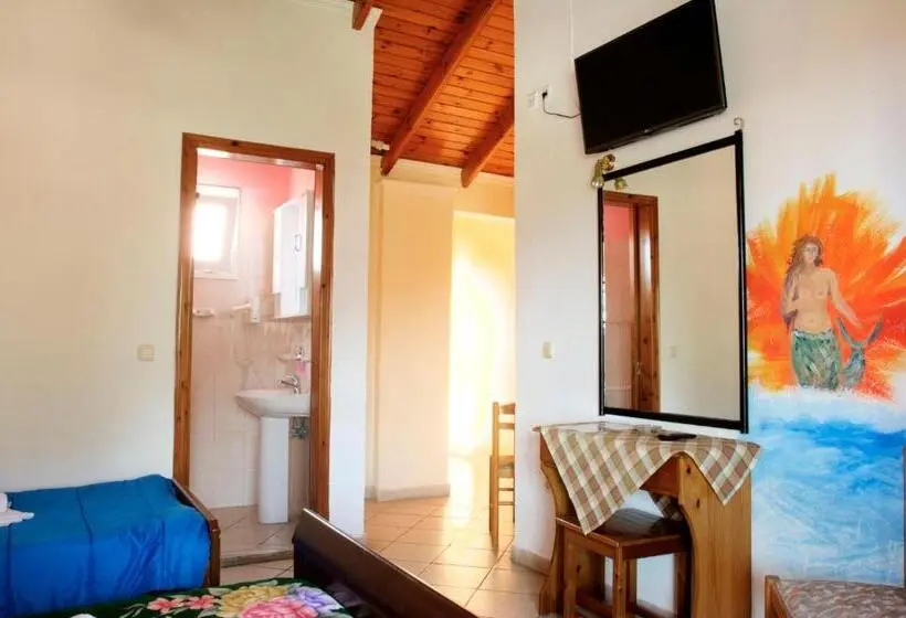 Estudio Standard Vista Mar, Delphi