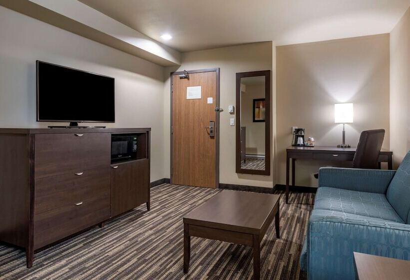 スイート, Best Western Plus Dartmouth Hotel & Suites