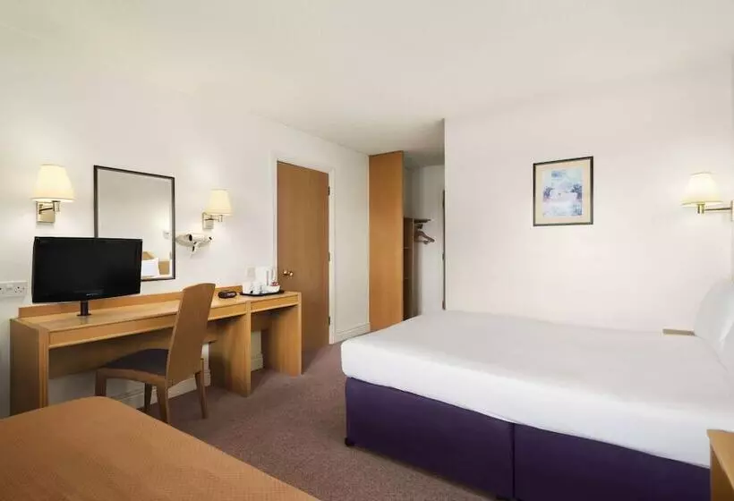 Standard-huone Parivuode, Days Inn Kendal   Killington Lake