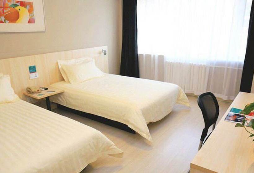 Номер Стандарт, Jinjiang Inn Beijing Changchun Street
