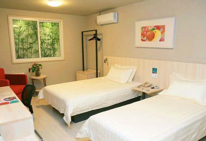 Номер Стандарт, Jinjiang Inn Beijing Changchun Street