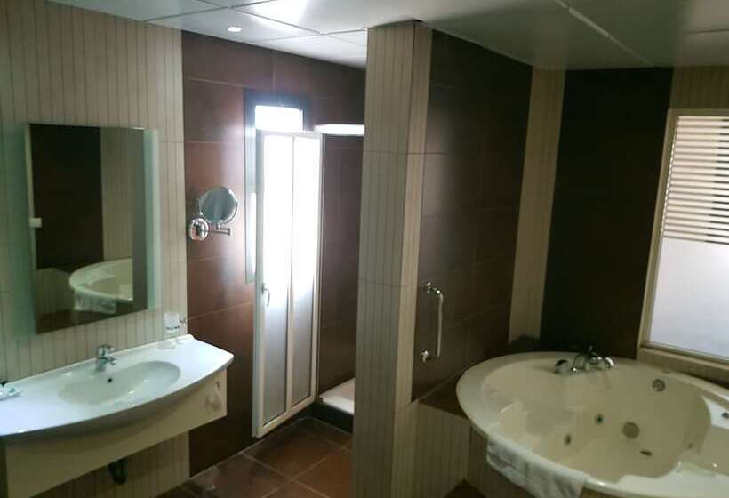 سوئیت پرزیدنت, Madisson