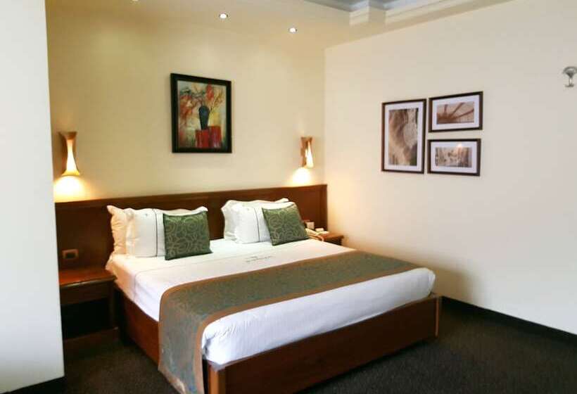 سوئیت پرزیدنت, Madisson