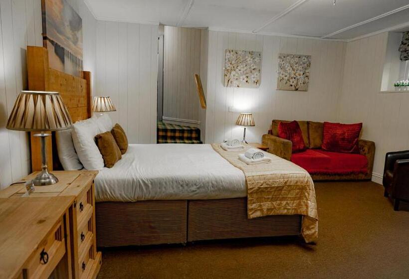 غرفة عائلية, No1