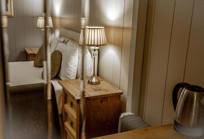 غرفة قياسية, No1