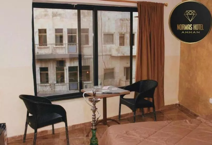 اتاق استاندارد سه نفره, Normas