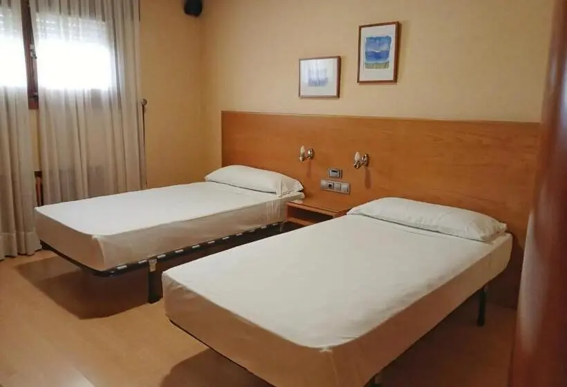 スタンダードルーム, Hostal Los Infantes