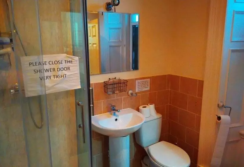تختخواب در اتاق مشترک, Alba Hostel Glasgow