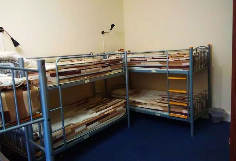 تختخواب در اتاق مشترک, Alba Hostel Glasgow