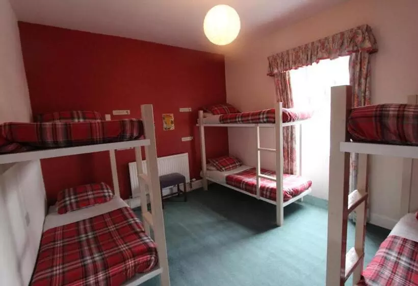 تختخواب در اتاق مشترک, Pitlochry Backpackers