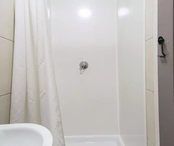 Bed in Shared Room with Shared Bathroom, Safestay York Micklegate