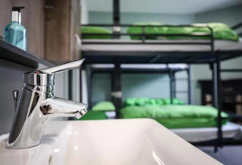 浴室共有スタンダード４人用ルーム, Yha Keswick