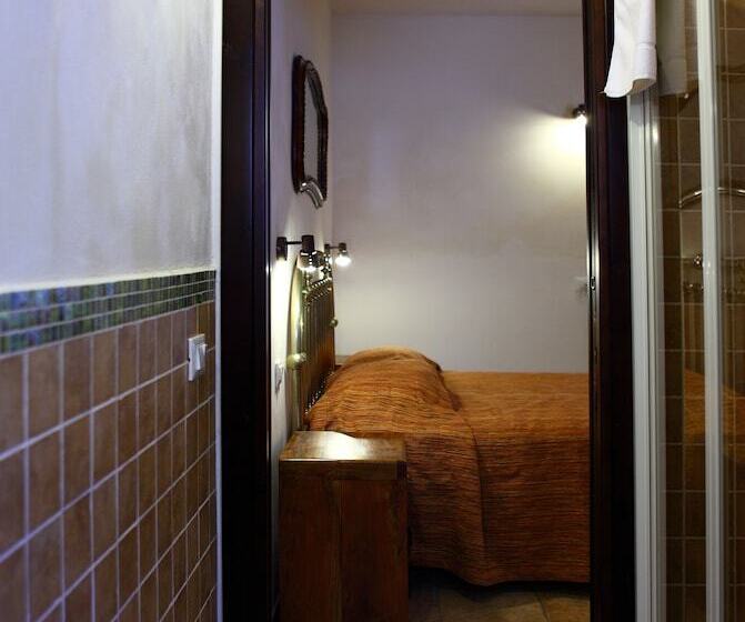 デラックストリプルルーム, B&b Sabir