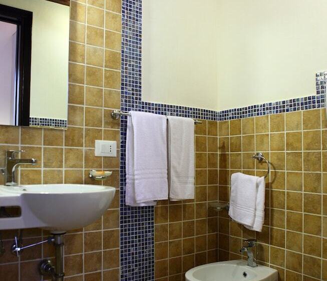 デラックスルーム, B&b Sabir