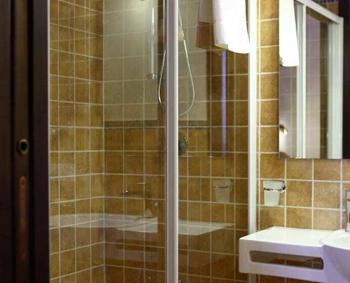 デラックスルーム, B&b Sabir