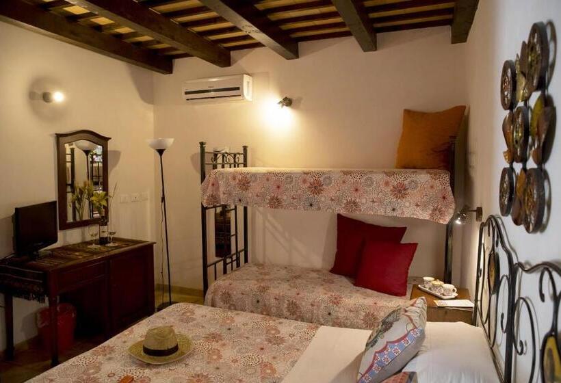 スタンダード４人部屋, B&b Sabir