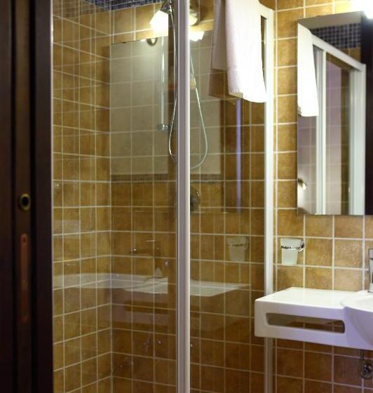 デラックスルーム, B&b Sabir