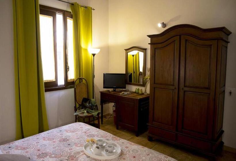 デラックスルーム, B&b Sabir