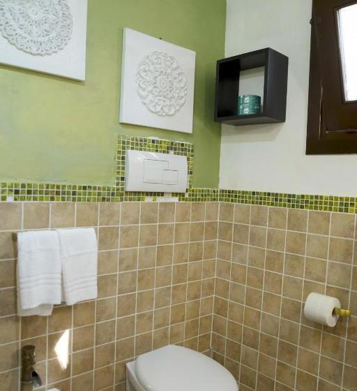 デラックストリプルルーム, B&b Sabir