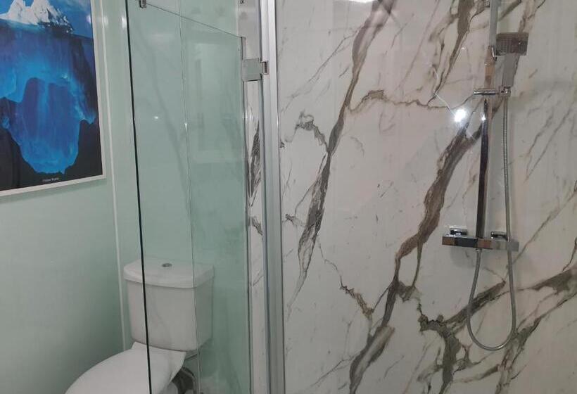 اتاق استاندارد با سرویس بهداشتی مشترک, Stansted Lodge Elsenham