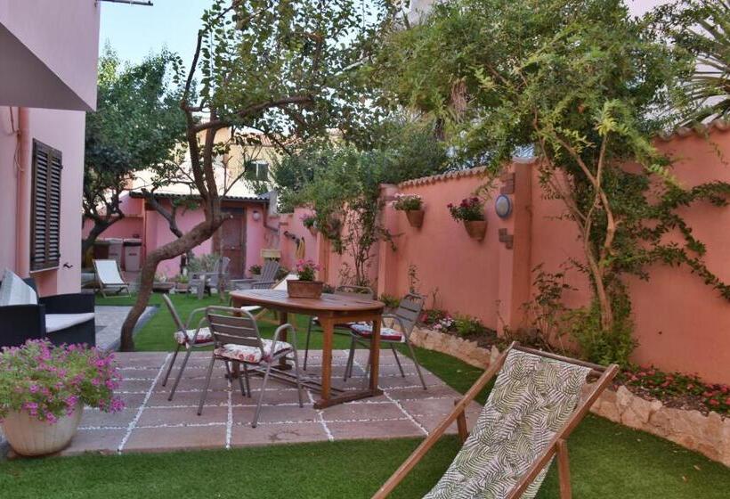 דירת שני חדרים, Flowery Inn Villa