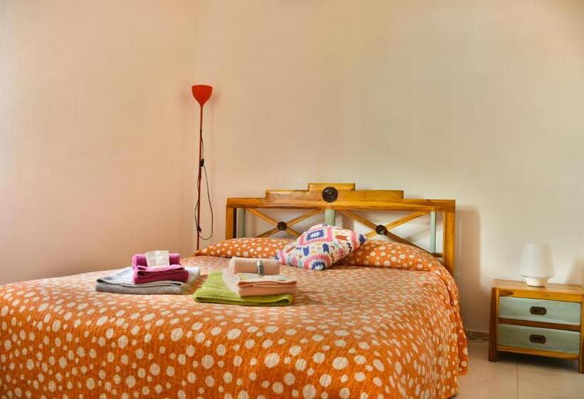 דירת שני חדרים, Flowery Inn Villa