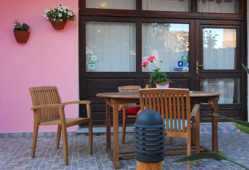 Апартаменты Superior 1 Спальня, Flowery Inn Villa
