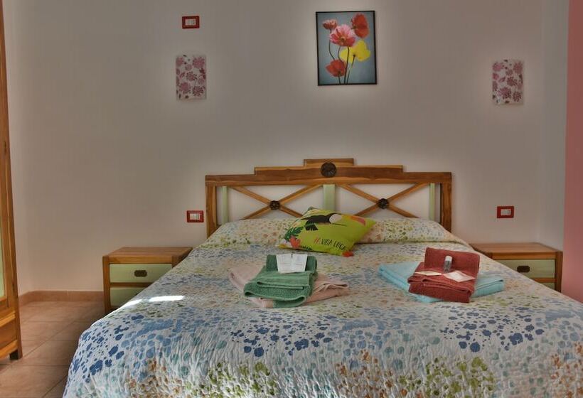 דירת חדר סופריור, Flowery Inn Villa